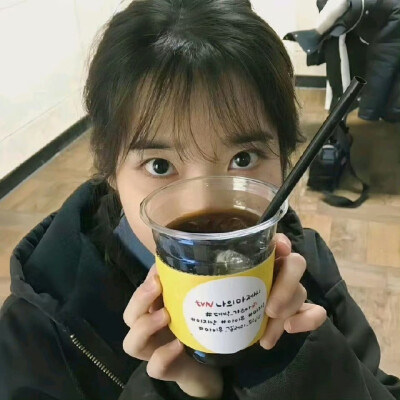 IU の 头像
