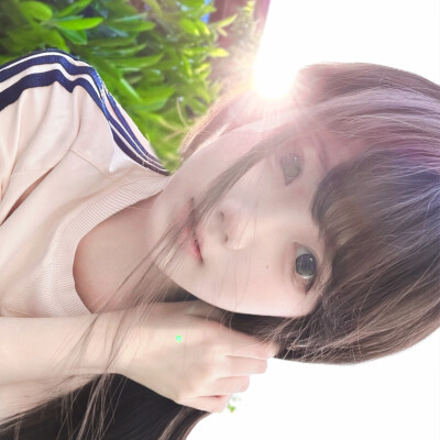 女头
二传头像注明出处