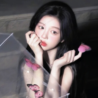 女生头像。真人。