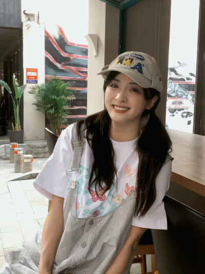 沈月