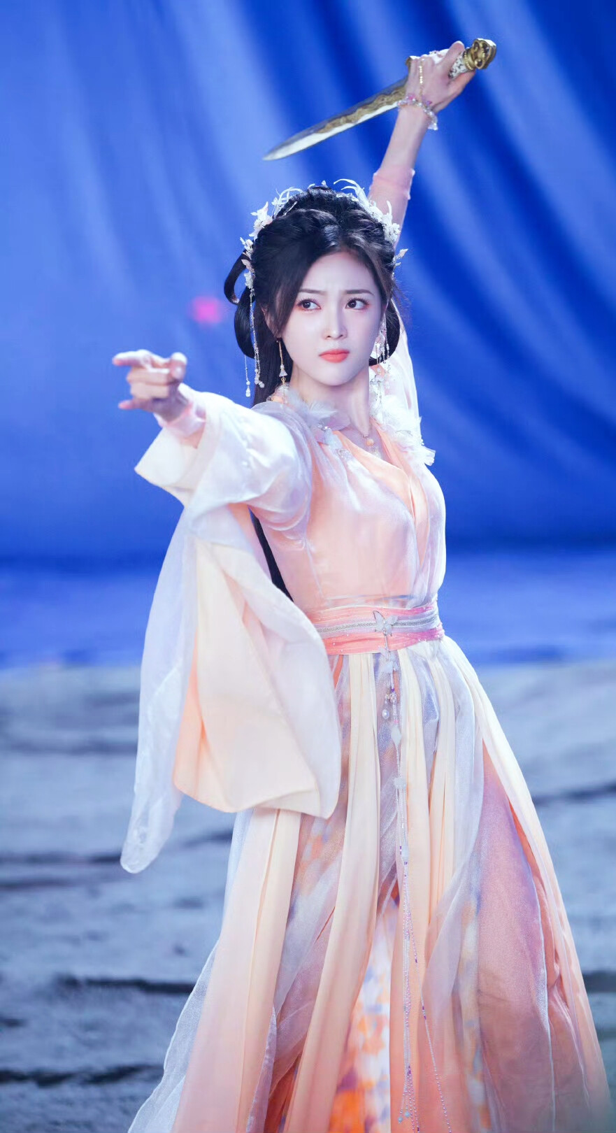 吴宣仪