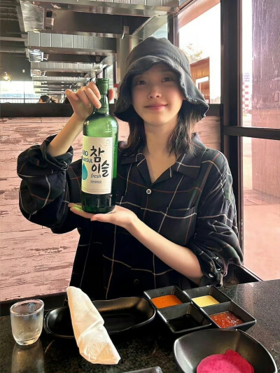 IU の 头像
