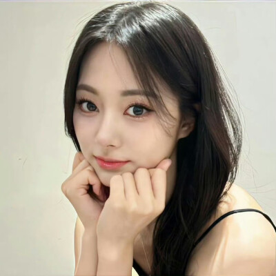 周子瑜 の 头像