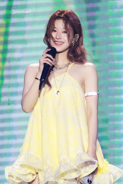 cr.Sweetheart_赵露思