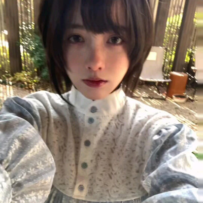 佳佳