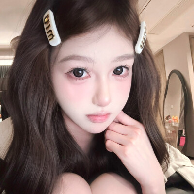 女头
二传头像注明出处