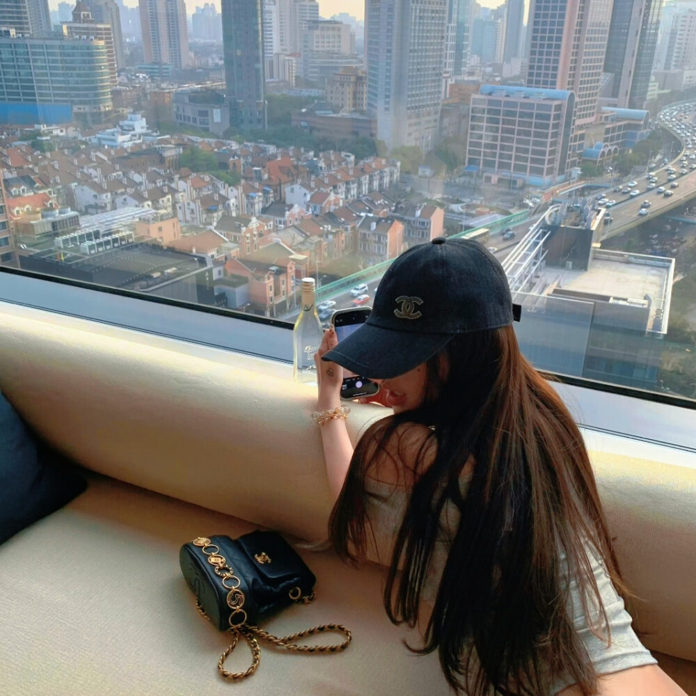 不露脸女头
