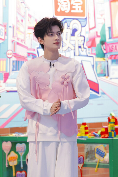 陈鹤一