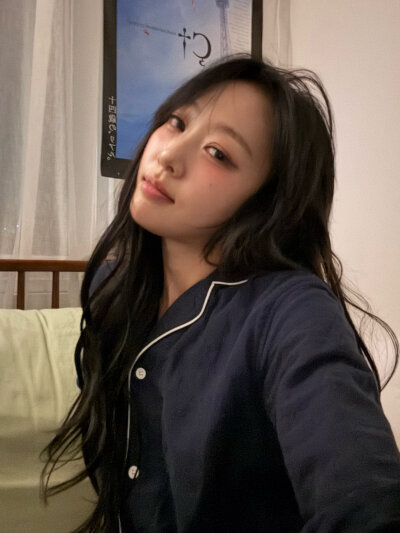 本月少女 河秀映