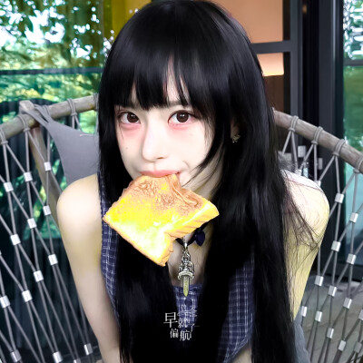 柳多恋
