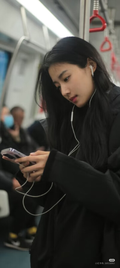 卢昱晓