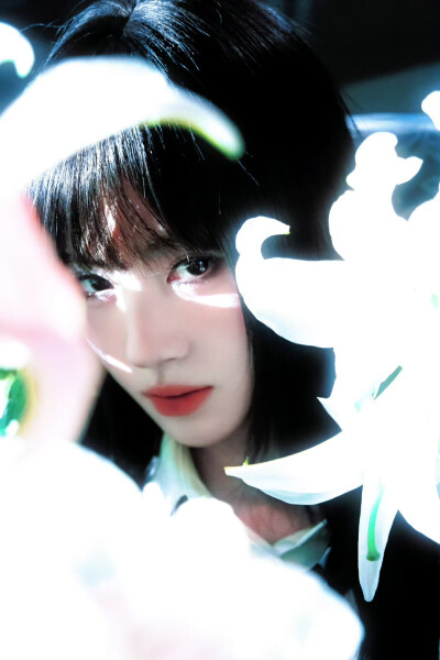 鞠婧祎