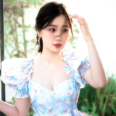 下辈子 我想成为你眼角的一颗痣