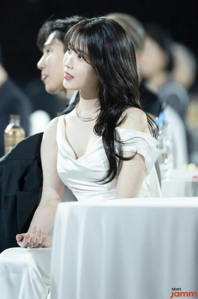 iu