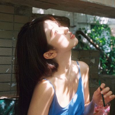 氛围感女头
