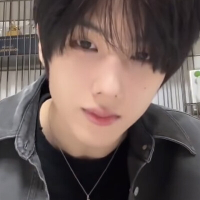 朴志晟