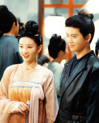 无忧渡 夜半cp
久宣夜X段半夏
任嘉伦X宋祖儿