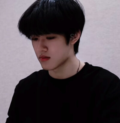 张极