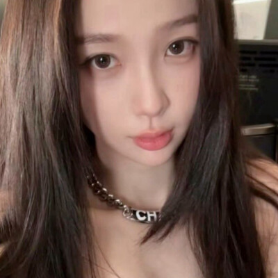 这是我女神，我调过一点点拿图单收好吗宝宝们(´･ω･`)