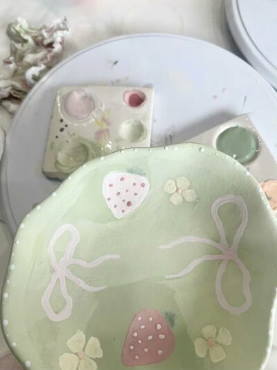 pink green