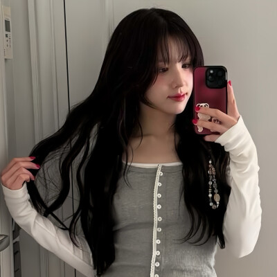 田姬振Heejin
