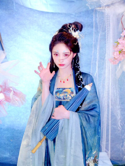 周洁琼