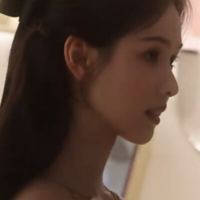 有点小暗，可以自行调滤镜