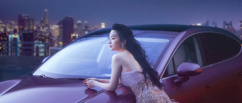 刘亦菲华为鸿蒙智行智界品牌大使
刘亦菲华为鸿蒙智界品牌巜玫瑰的箴言》广告2025.4.21