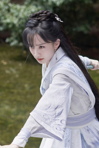 落花时节又逢君 陆瑶