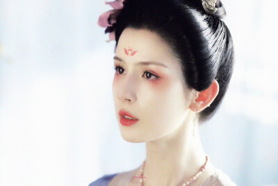 哈妮克孜*季离 ​​​