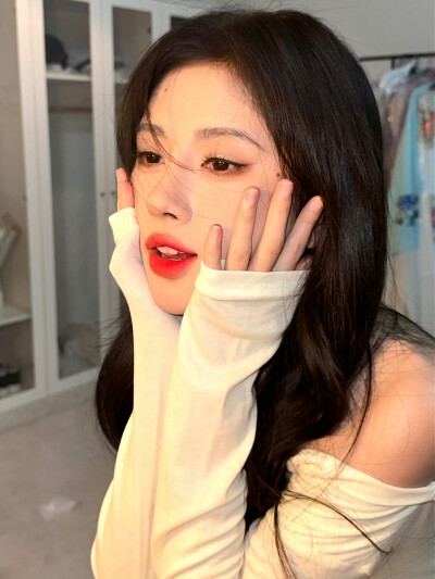 鞠婧祎