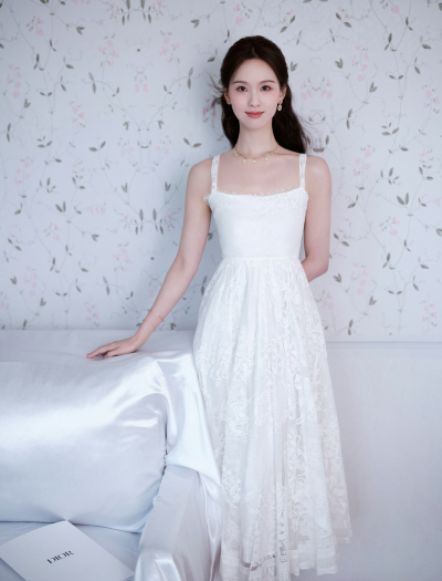 陈都灵