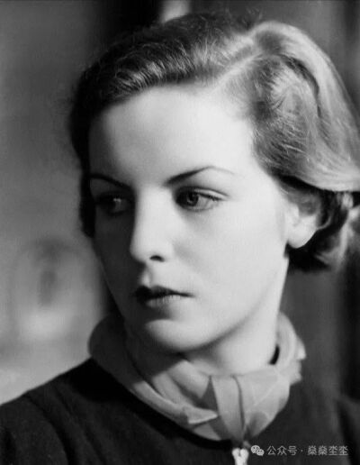 黛博拉-米特福德