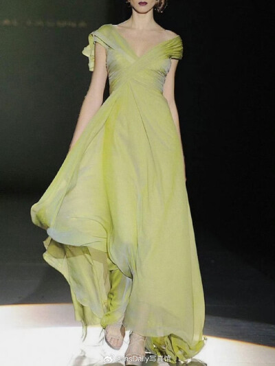 Roberto cavalli 2007 | 坠入仙境森林 ​