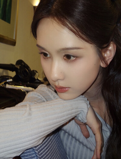 陈都灵
