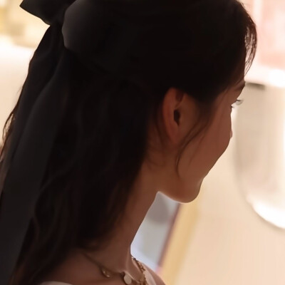 陈都灵