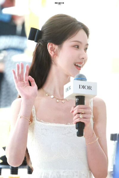 cr.阿什么南什么刻