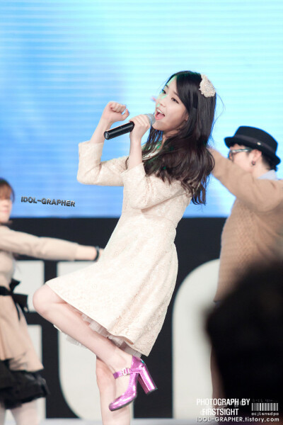 IU