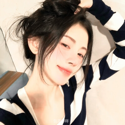 鞠婧祎