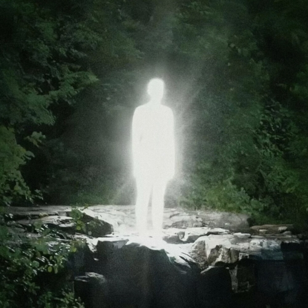 男生头像
凌晨4点给你打电话