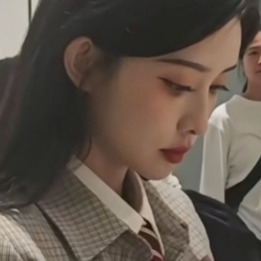 领巾为你写当风的情书