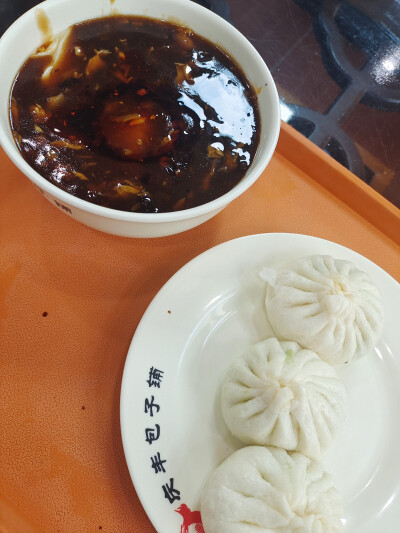 吃吃喝喝