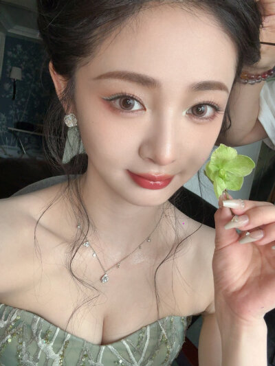 周洁琼