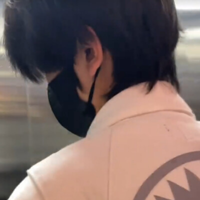 等一个男孩归渝