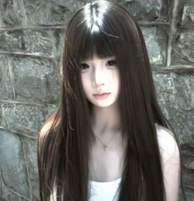 清冷女头