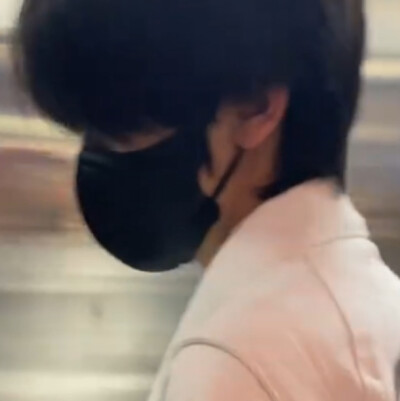 等一个男孩归渝