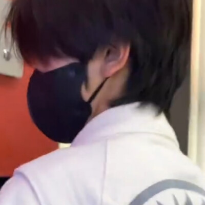 等一个男孩归渝