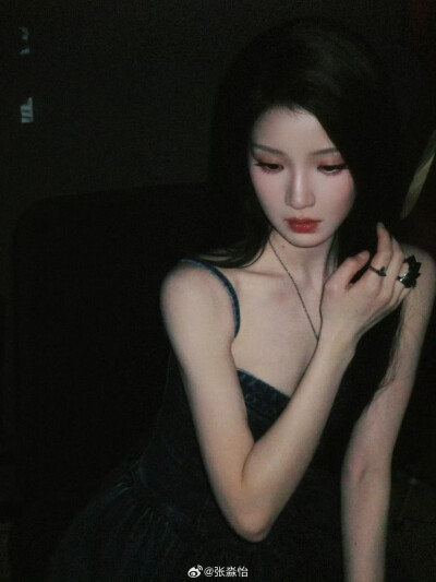 张淼怡