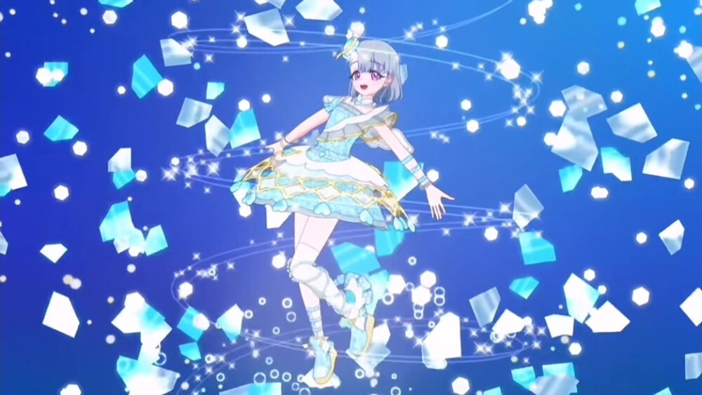 五十岚茱莉亚、六堂艾露