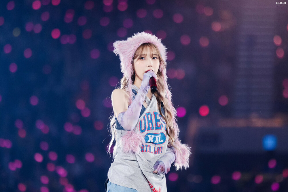 李知恩IU